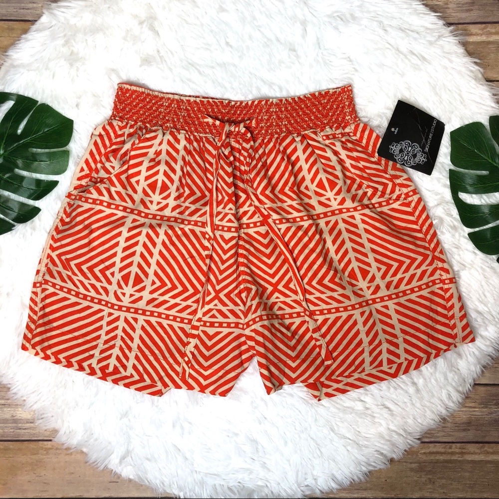 🖤3/$20 NWT Signature Studio Orange Boho Shorts